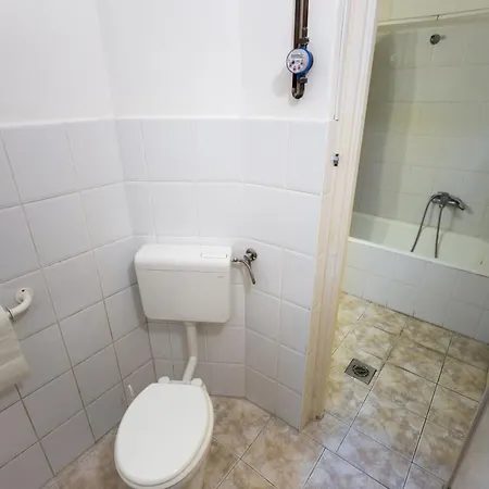 Elizabeth Square Apartament *